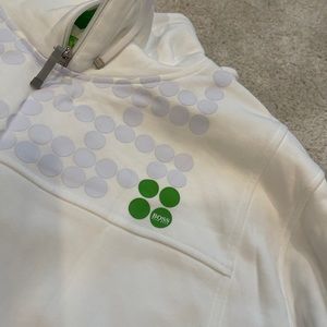 Men’s Hugo Boss jogging pants and sweat shirt